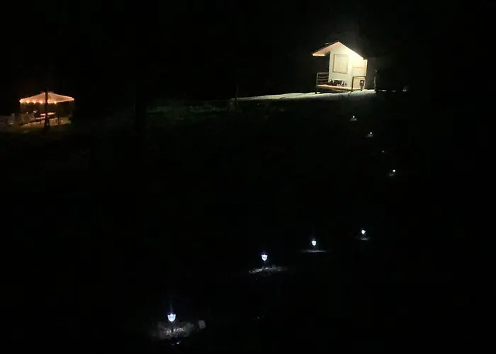Del Bosque Lodge