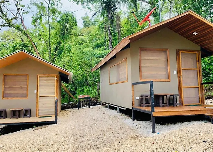 Del Bosque Lodge
